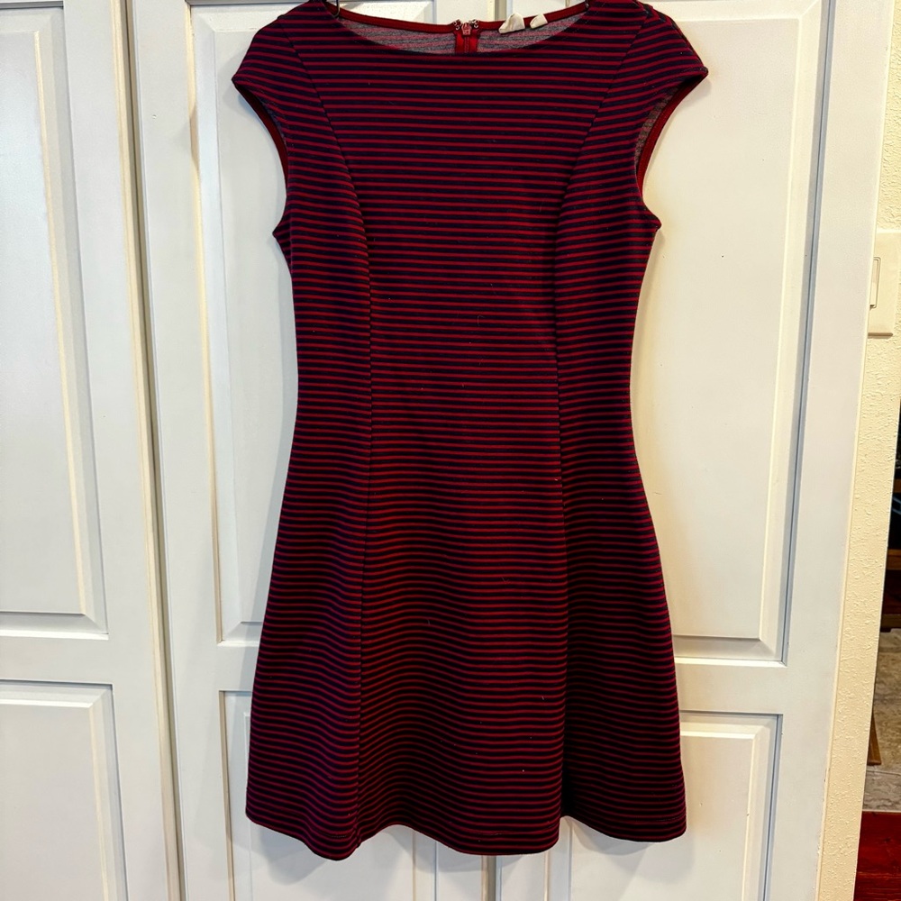 GAP Red and Blue Striped Dress Cap Sleeve Crew‎ Neck Stripes. Size 2